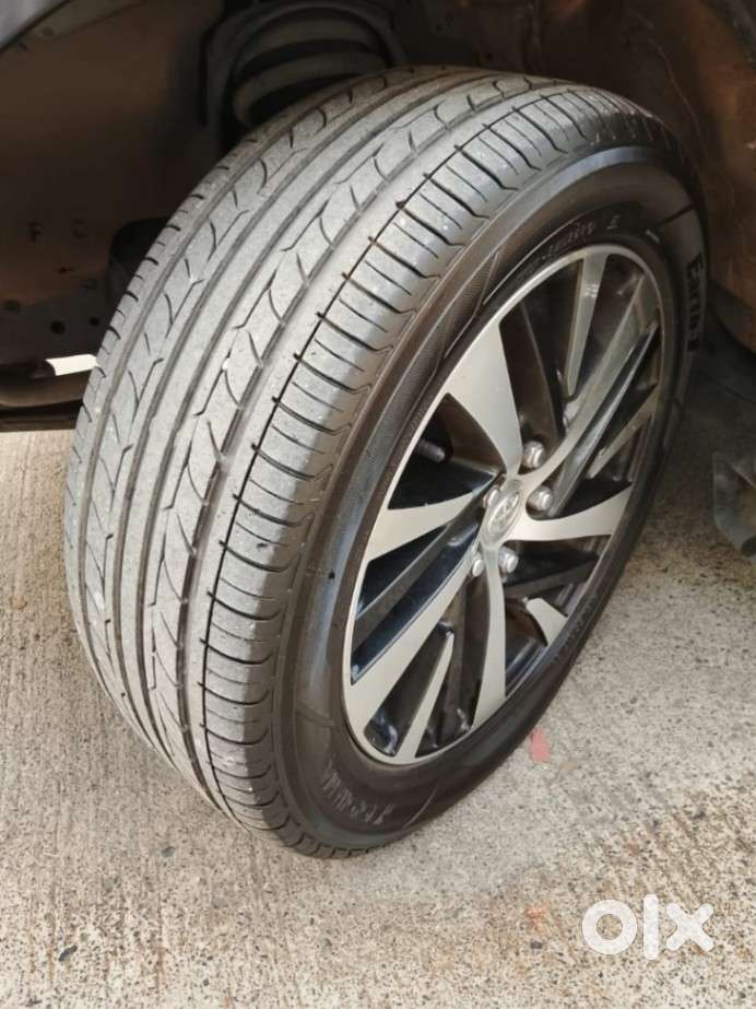 Toyota Innova Crysta 2.8 Zx At, 2022, Diesel