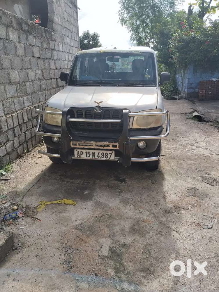 Mahindra Scorpio Classic 2003 Diesel 370000 Km Driven