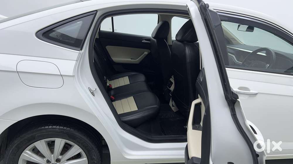 Volkswagen Virtus 1.0 Highline Tsi At, 2023, Petrol