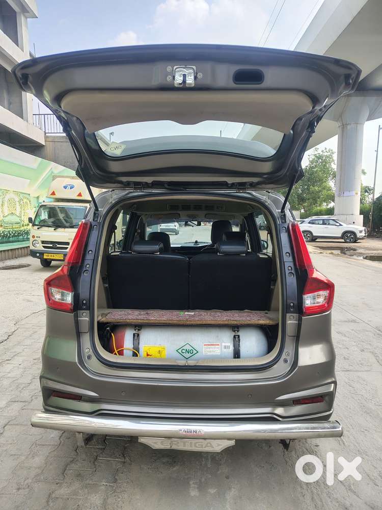 Maruti Suzuki Ertiga 1.4 Vxi Cng Anniversary Edition, 2021, Cng & Hy..