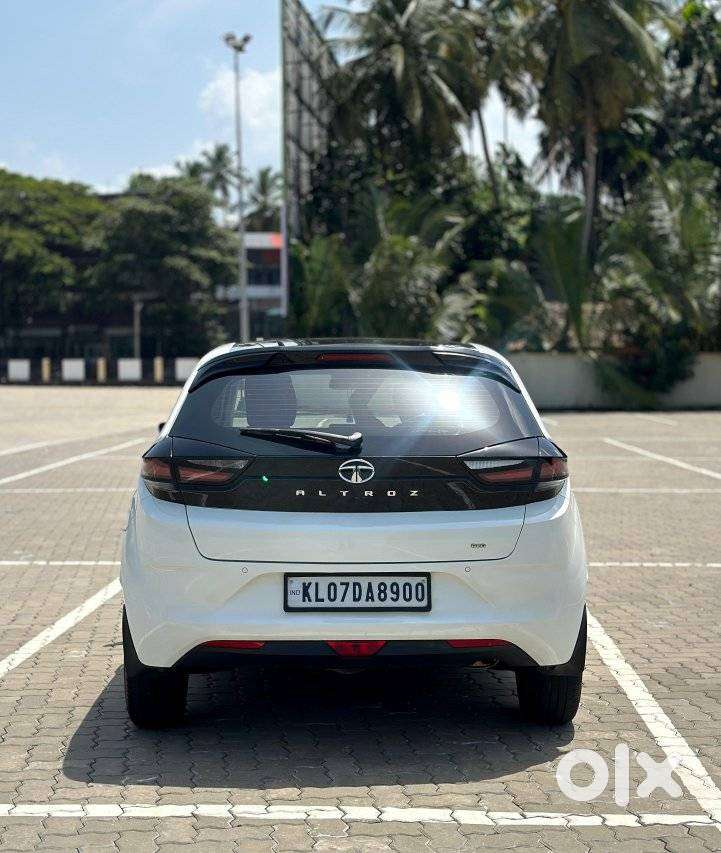 Tata Altroz 1.2 Xz Plus Petrol, 2023, Petrol