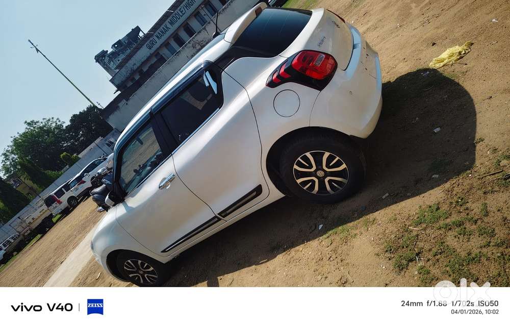Maruti Suzuki Swift 2018 Amt Vxi, 2022, Petrol