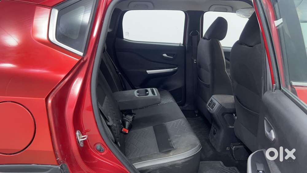 Nissan Magnite 1.0 Xv Premium Turbo, 2022, Petrol