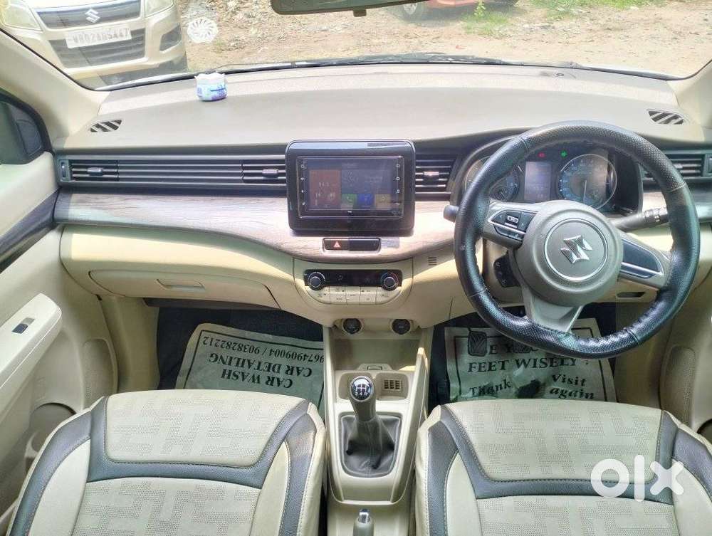 Maruti Suzuki Ertiga 1.5 Zxi Plus Shvs, 2022, Petrol