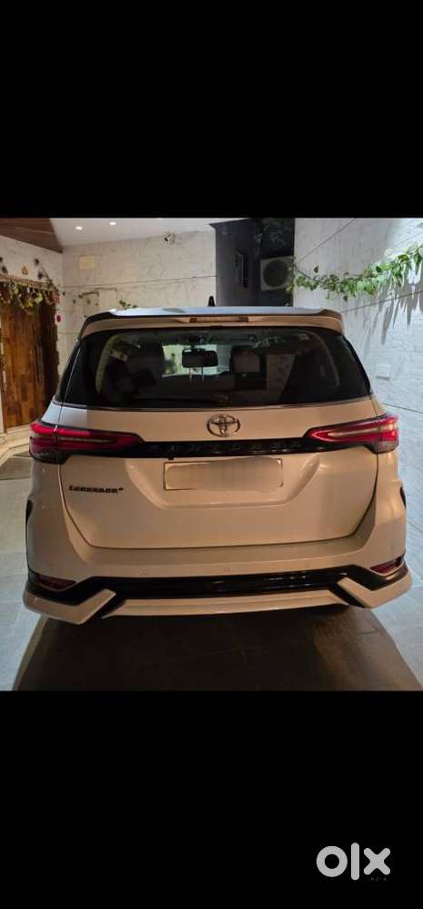 Toyota Fortuner Legender 4x2 At 2.8, 2025, Diesel