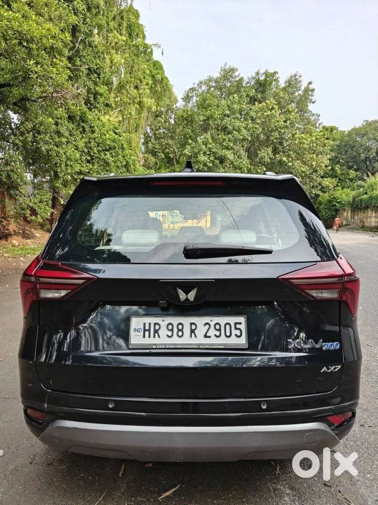 Mahindra Xuv700 2.0 Ax 7 Petrol At Str, 2024, Petrol