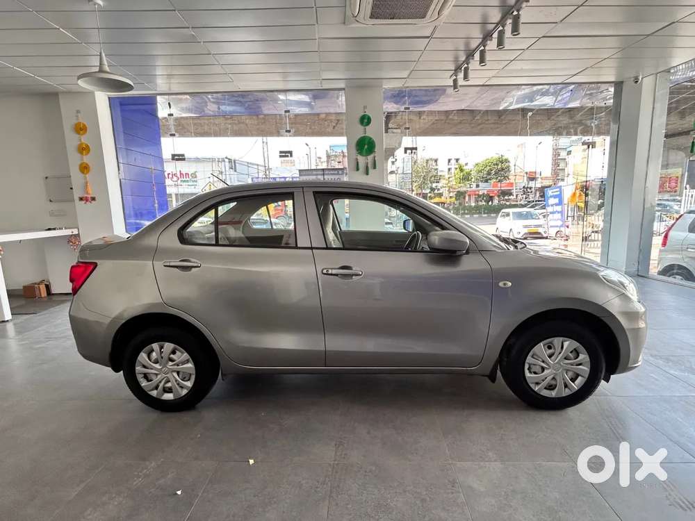 Maruti Suzuki Dzire 1.2 Lxi, 2022, Petrol