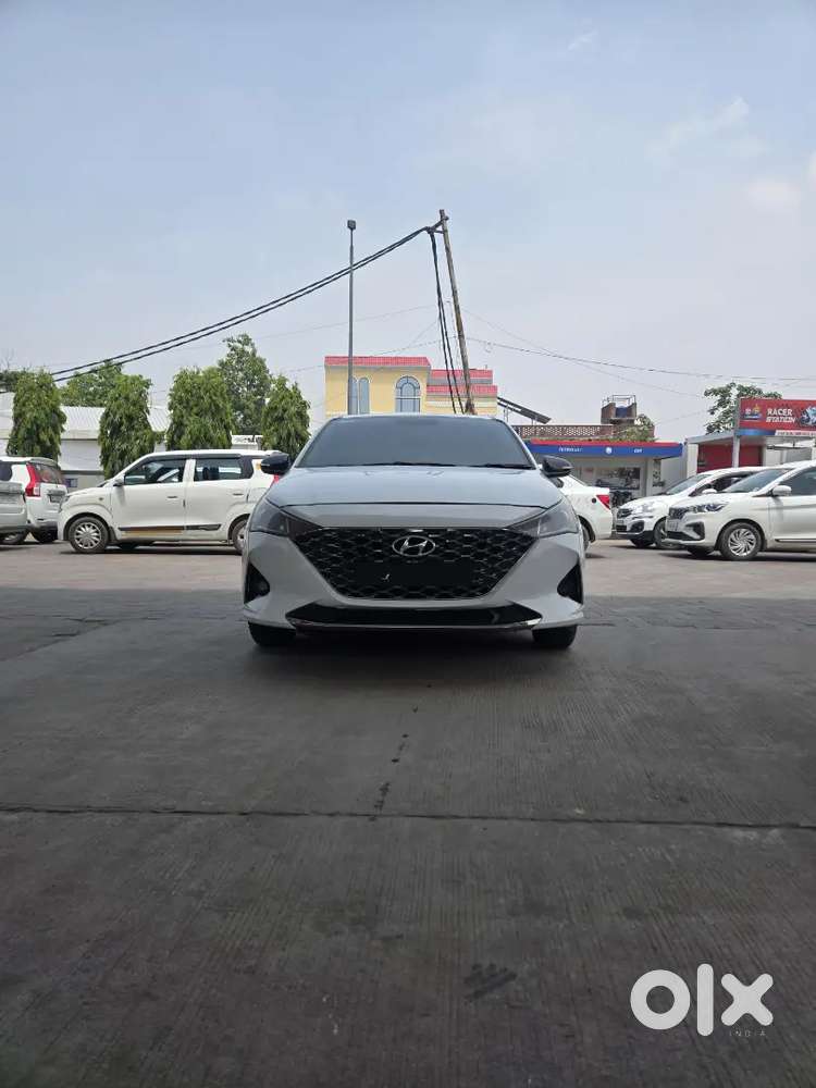 Hyundai Verna 2018 Diesel 73500 Km Driven
