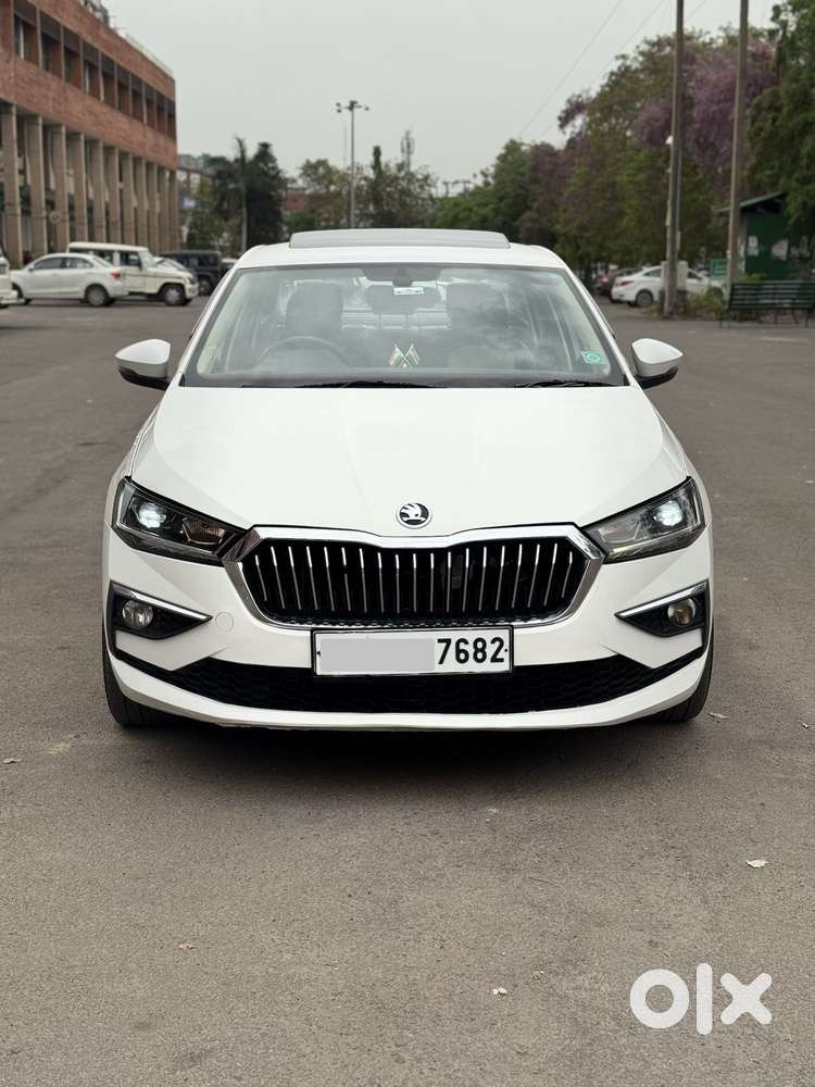 Skoda Slavia 1.5 Tsi Style At, 2022, Petrol
