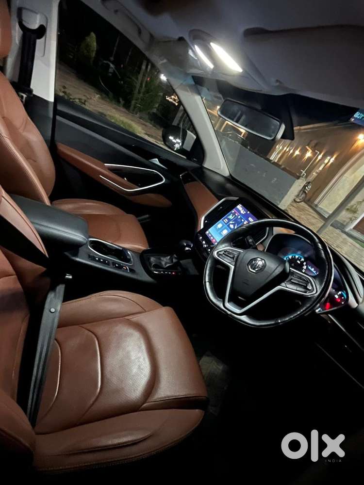 Mg Hector Plus 2021, Petrol Automatic