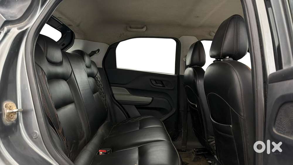 Tata Punch Camo Adventure Mt, 2022, Petrol