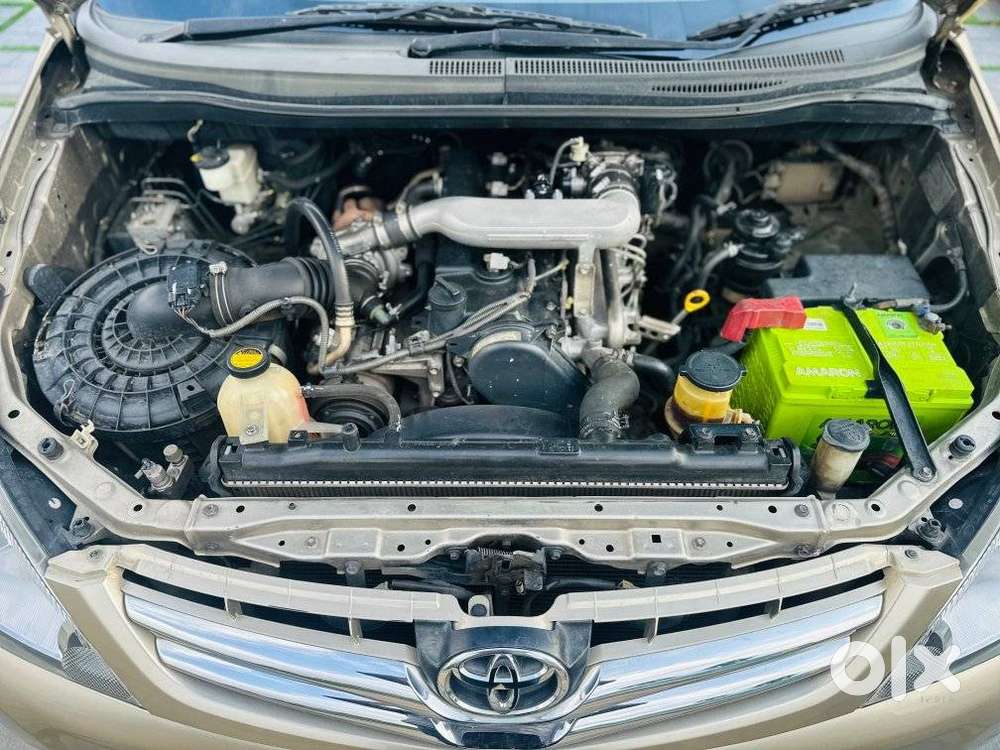 Toyota Innova 2.5 V 7 Str, 2011, Diesel