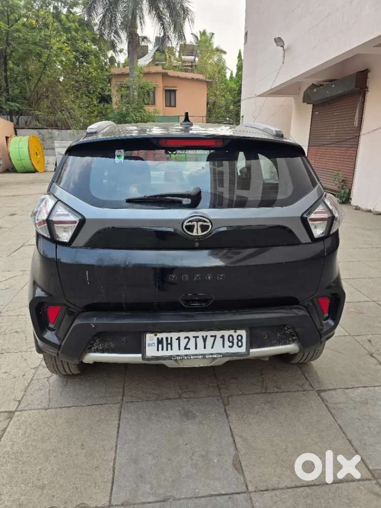 Tata Nexon 1.2 Revotron Xza Plus Hs Dark Edition, 2022, Petrol