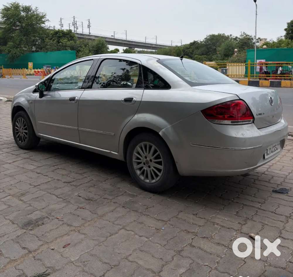 Doctor Driven Original Colour Original Odometer Reading Alloy Wheels