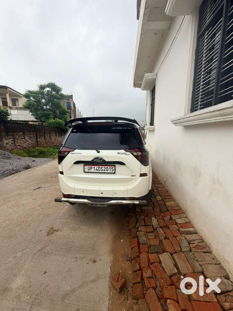 Mahindra Xuv500 2018