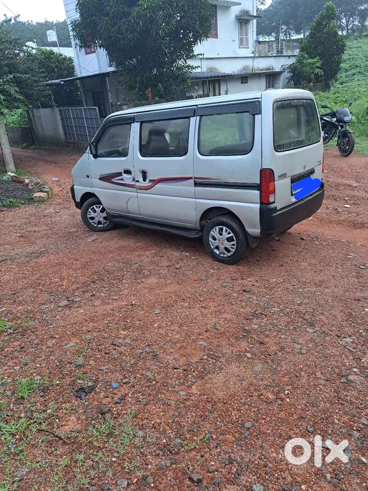 Maruti Suzuki Eeco 2011 Petrol 102000 Km Driven