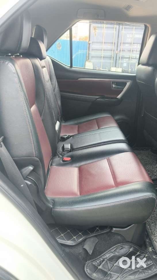 Toyota Fortuner Legender 4x2 At 2.8, 2022, Diesel