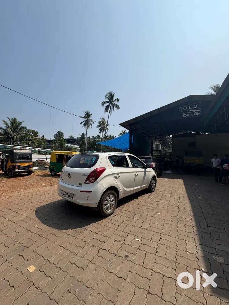 Hyundai I20 Diesel Manual 2012