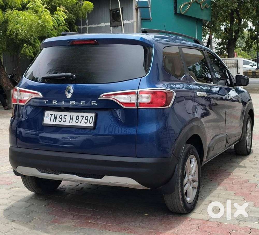 Renault Triber Rxz, 2022, Petrol