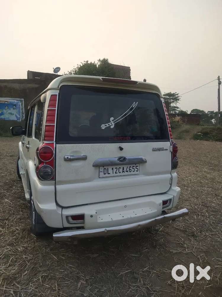 Mahindra Scorpio 2013