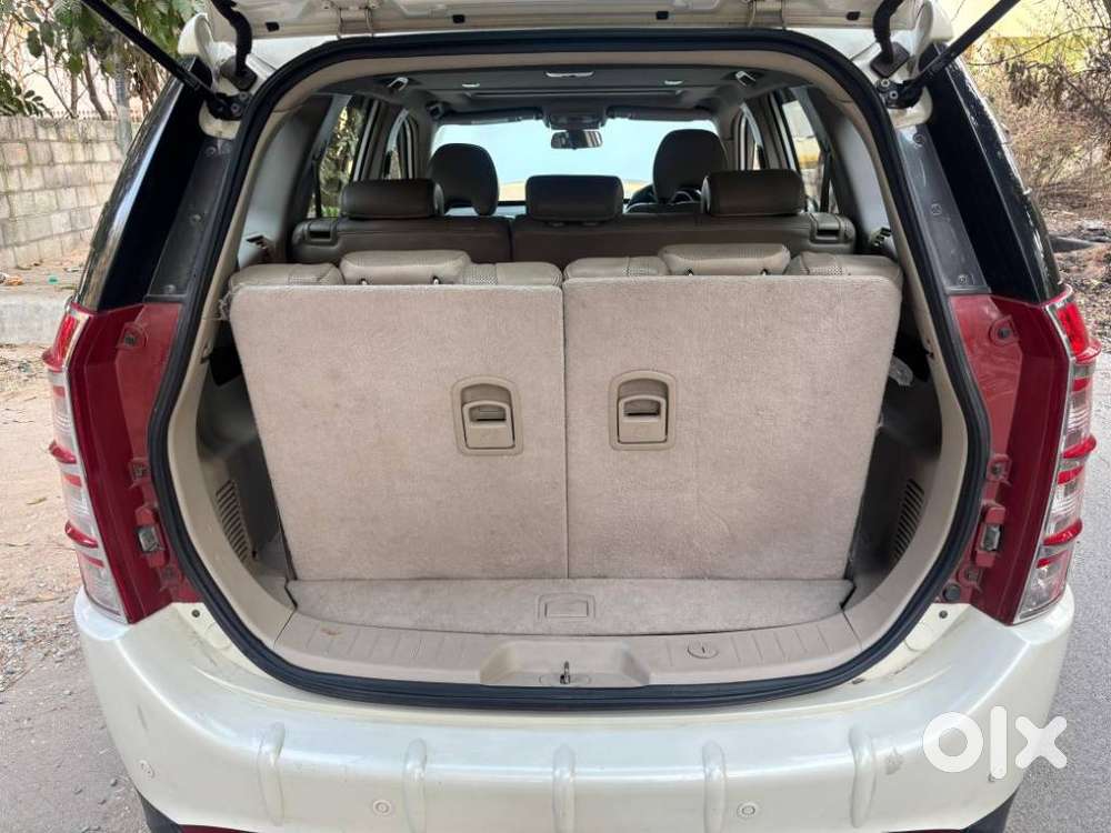 Mahindra Xuv500 At W10 Awd, 2016, Diesel