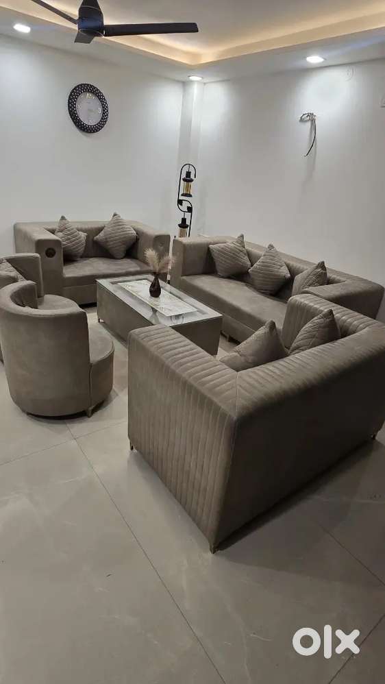 Moving Sale 9 seater sofs set and 1 centre table set used