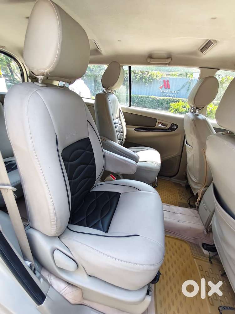 Toyota Innova 2.5 Z Diesel 7 Seater, 2014, Diesel