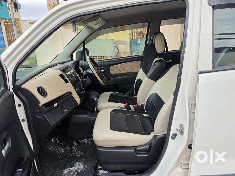 Maruti Suzuki Wagon R Vxi Amt1.2, 2018, Petrol
