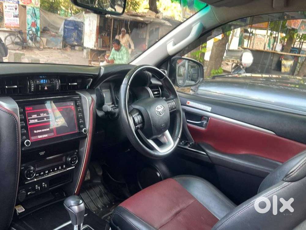 Toyota Fortuner Legender 4x2 At 2.8, 2022, Diesel