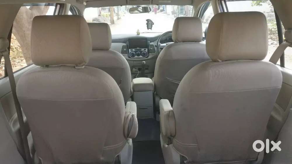 Toyota Innova 2015 Diesel Well Maintained Company Registered Car