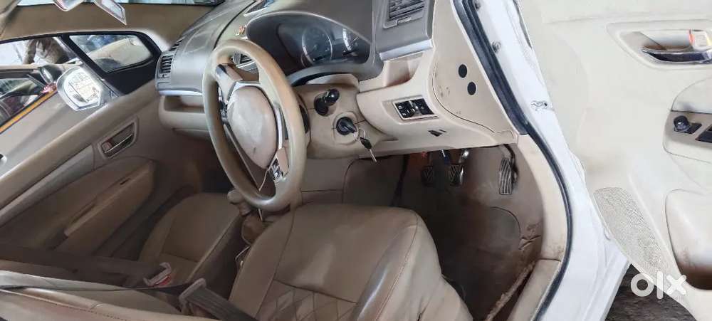 Maruti Suzuki Ertiga 2016 Cng 80000 Km Driven Well Maintained Car
