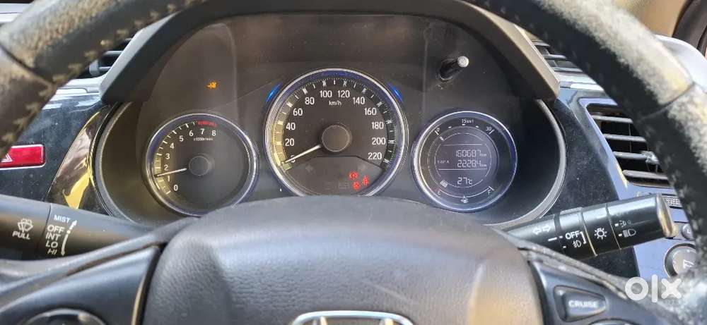 Top End Model City ..air Bag Imbeld Audio System Pushbutton Start
