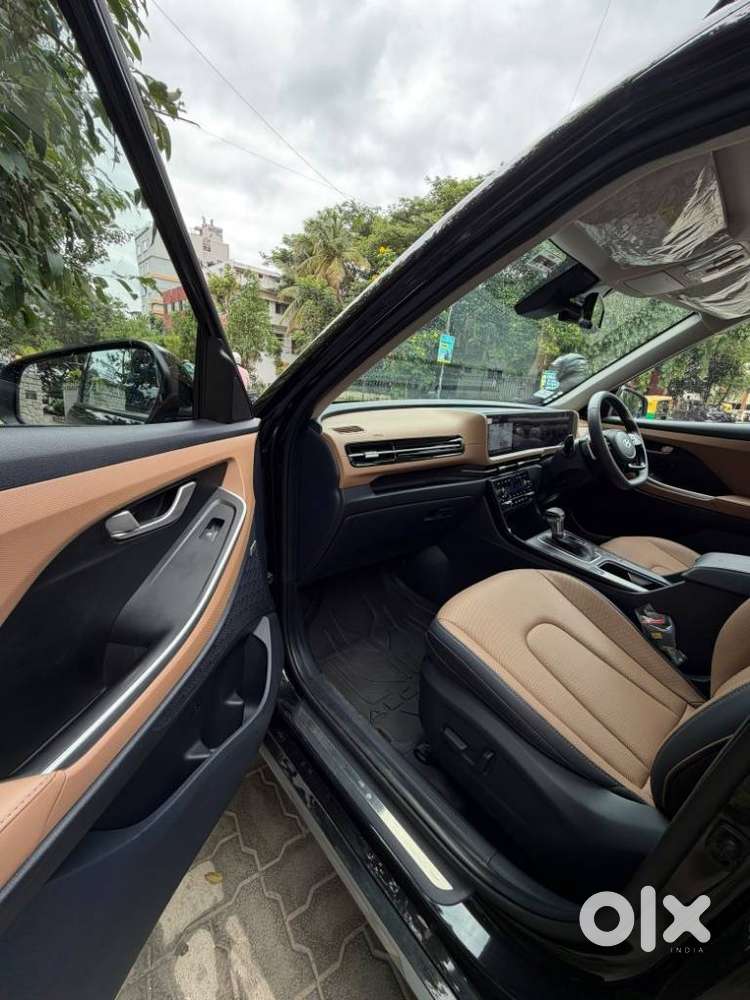Hyundai Alcazar Signature 1.5 Petrol Dct 6str, 2025, Petrol