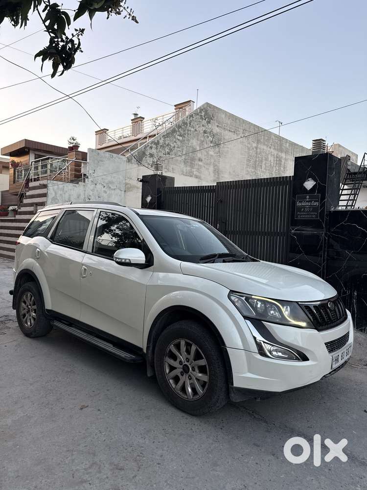 Mahindra Xuv500 2.2 W10 Sportz Edition At, 2016, Diesel