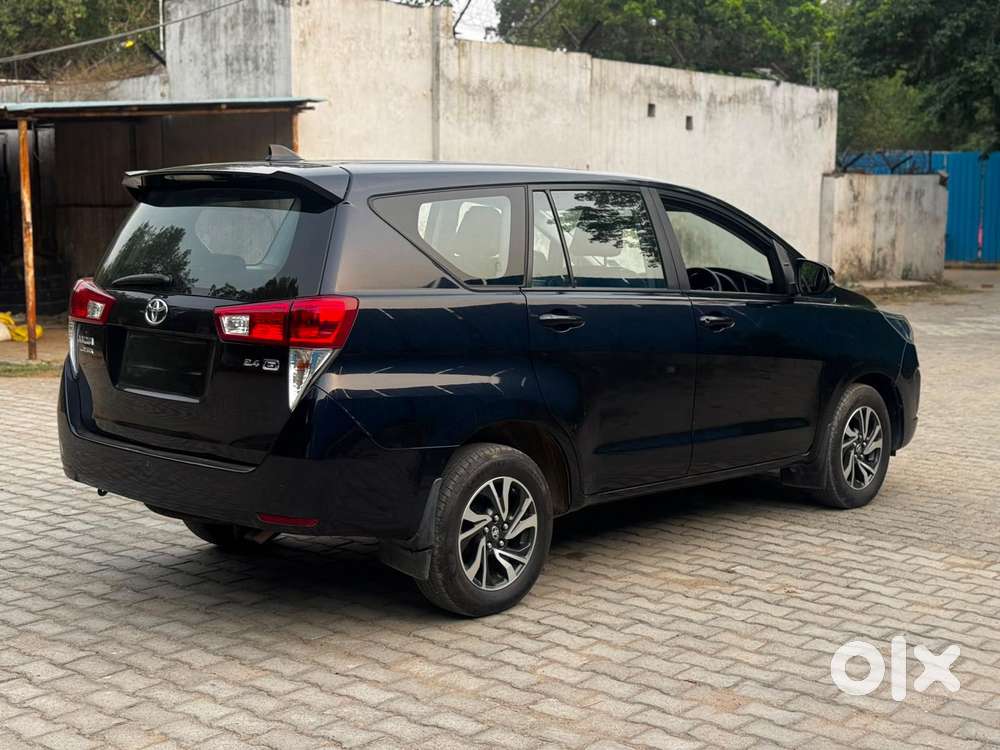Toyota Innova Crysta [2020-ongoing] 2.4 Gx At 7 Str, 2021, Diesel