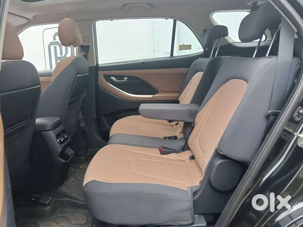 Hyundai Alcazar Prestige 7-seater, 2024, Petrol