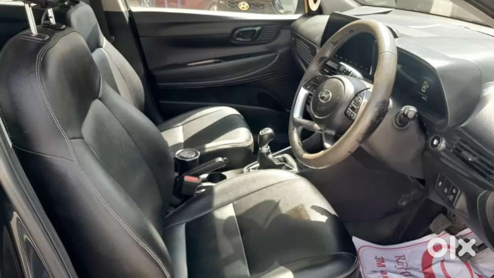 Hyundai I20 Asta (o) 1.2 Mt, 2023, Petrol