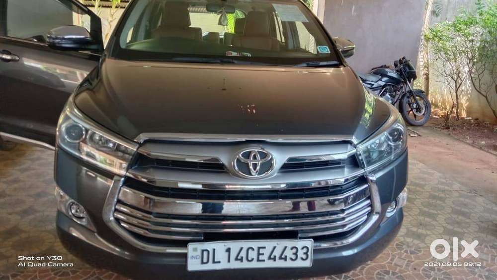 2.8l Zx At Diesel Innova Crysta 1st Owner