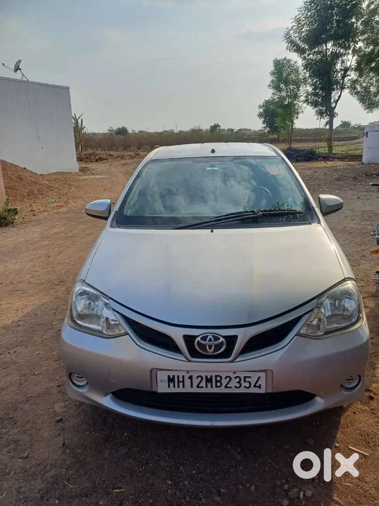 Toyota Etios Liva 2015