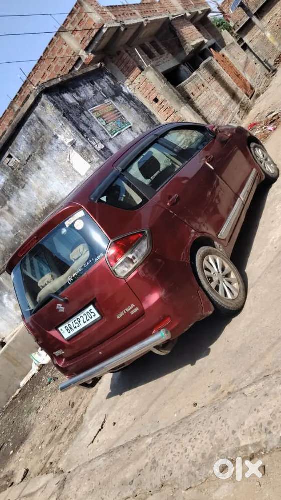 Maruti Suzuki Ertiga 2015 Diesel 65000 Km Driven