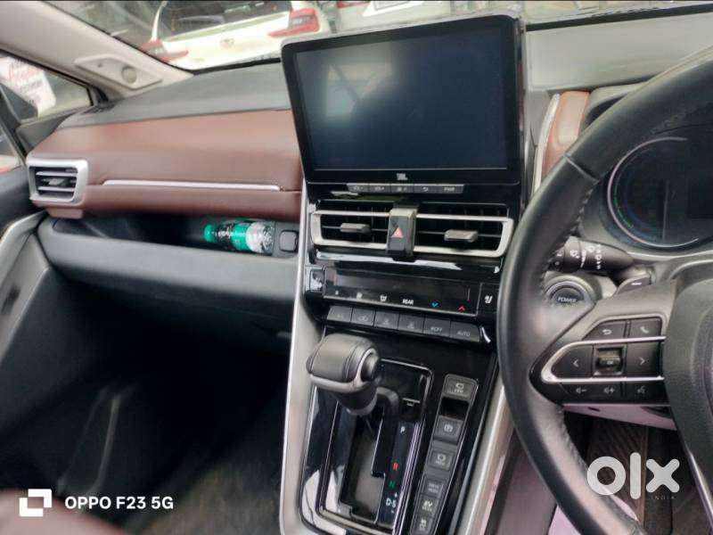 Toyota Innova Hycross 2.0 Zx (o) Hybrid 7 Str, 2024, Electric