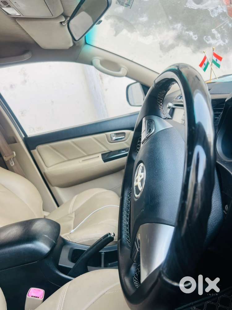 Toyota Fortuner Diesel 14
