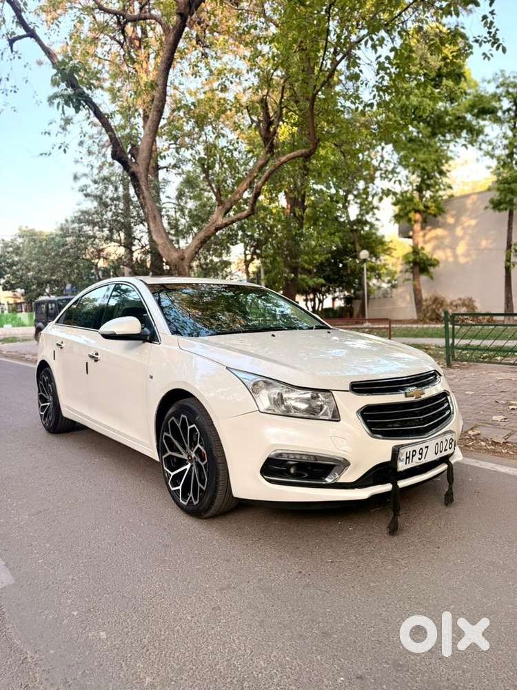 Chevrolet Cruze 2016 Ltz At 6 Speed Top End Model In Excellent Condi