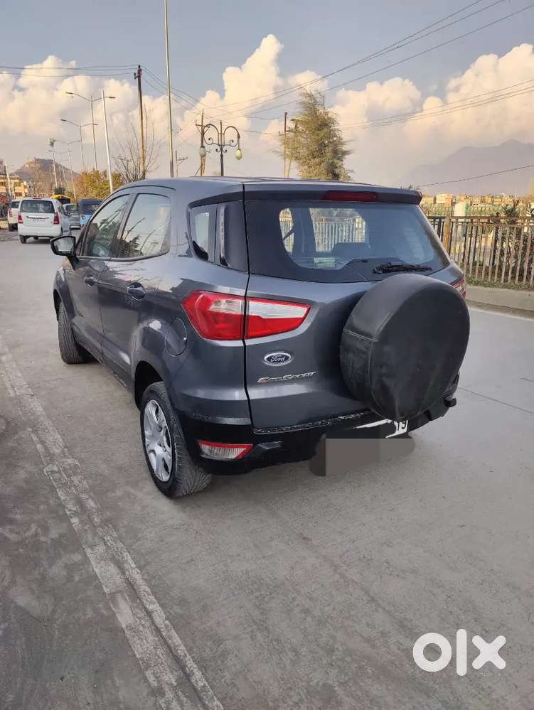 Ford Escort 2015 Diesel 70000 Km Driven