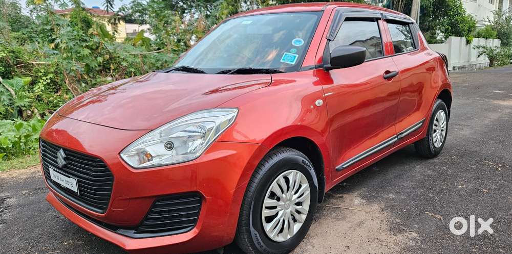 Maruti Suzuki Swift Lxi Optional-o, 2019, Petrol