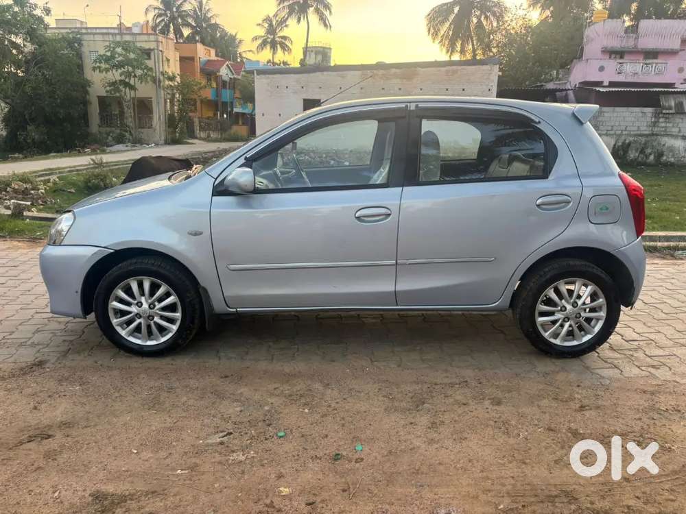 Toyota Etios Liva 2012 Diesel Well Maintained