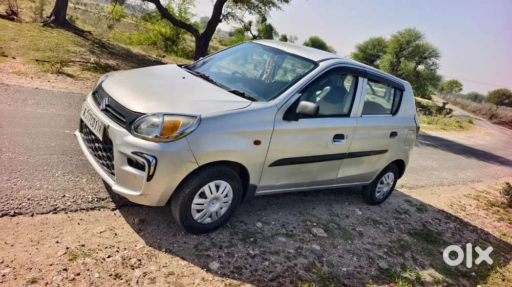 Paison Ki Jarurat Hai