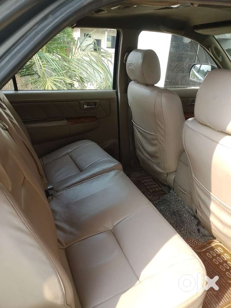 Toyota Fortuner Diesel 2010 Year