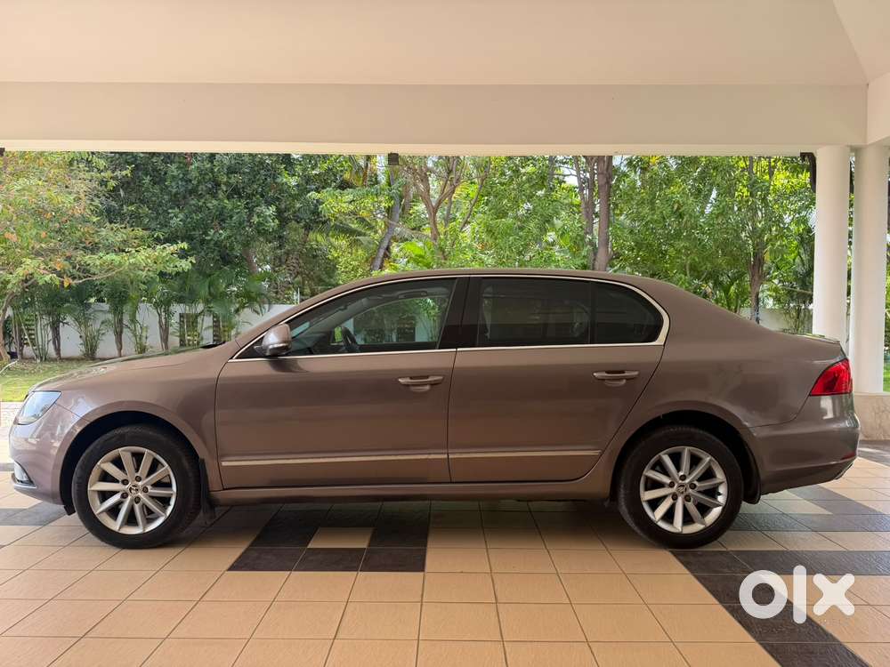 Skoda Superb Lk 2.0 Tdi At, 2014, Diesel