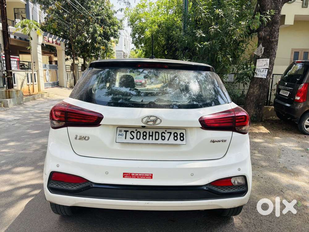Hyundai I20 Sportz Plus Dual Tone, 2020, Petrol